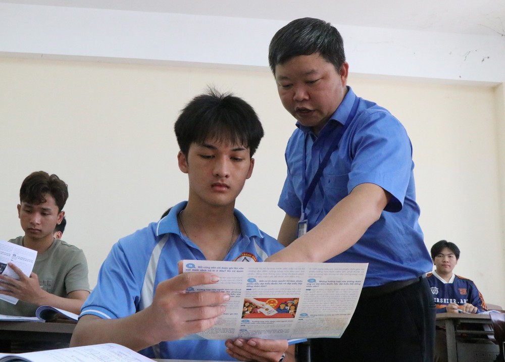 Vận động bầu cử - nơi cử tri lắng nghe, tự tin lựa chọn - Ảnh 1.