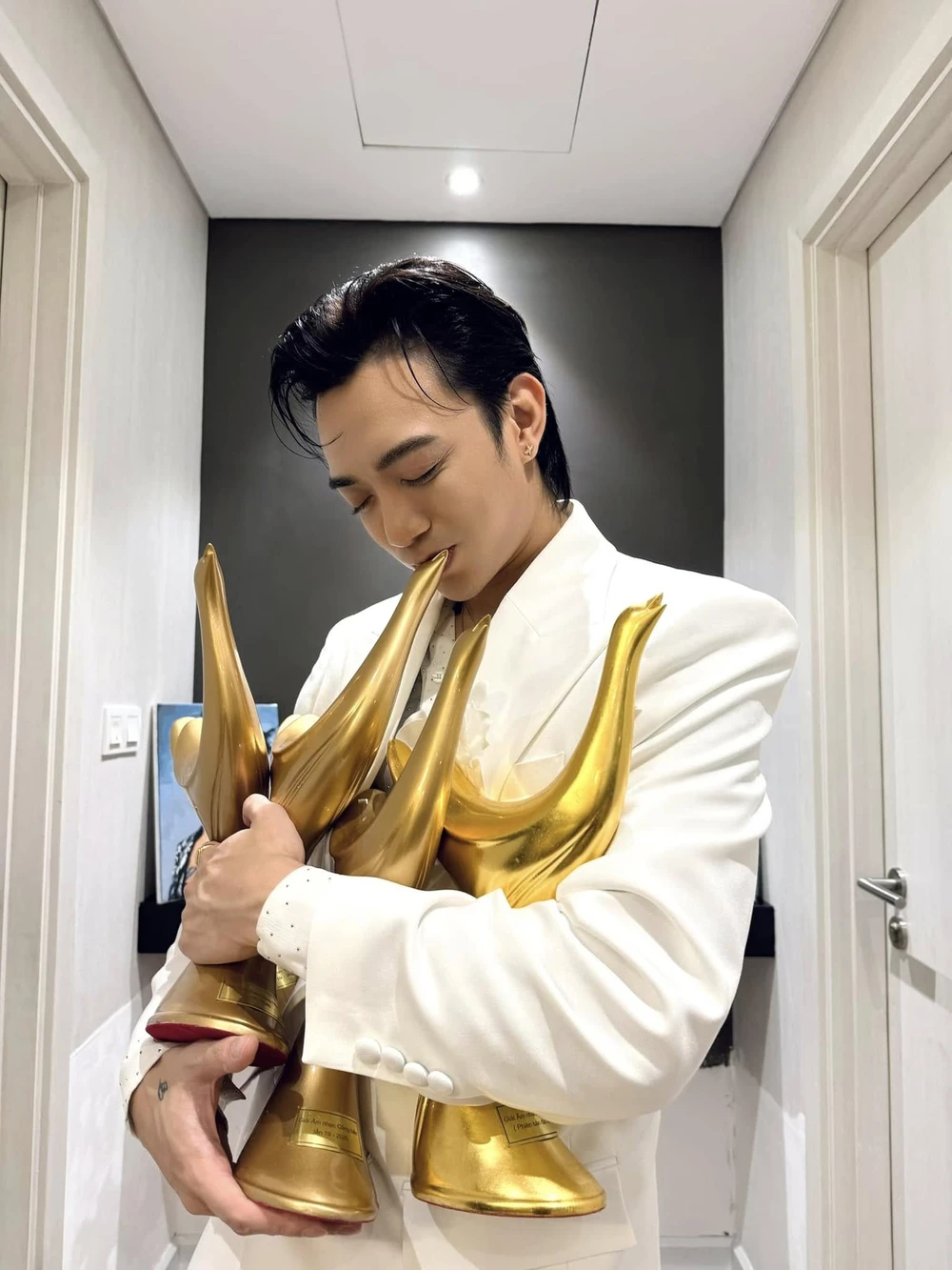 SOOBIN: "Đảm nhận vai trò Đại sứ giải Cống hiến là một dấu mốc rất ý nghĩa"   - Ảnh 2.