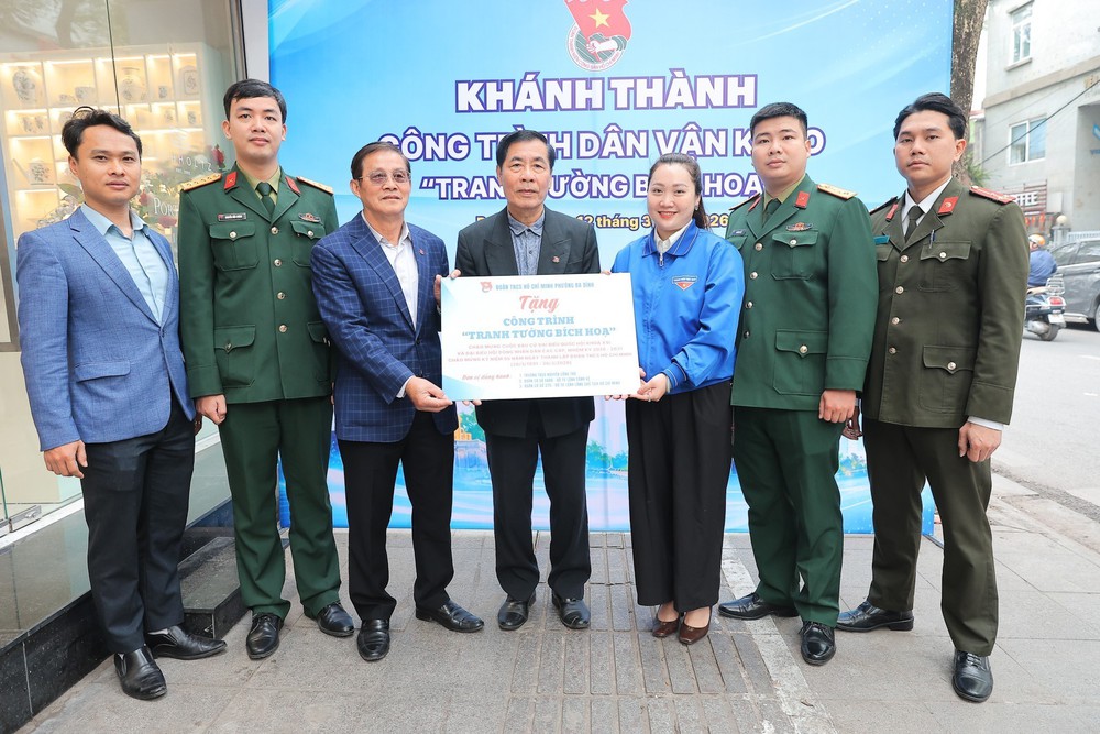 Bầu cử Quốc hội và HĐND: Phường Ba Đình (Hà Nội) khánh thành công trình “Tranh tường bích họa” chào mừng bầu cử - Ảnh 4.