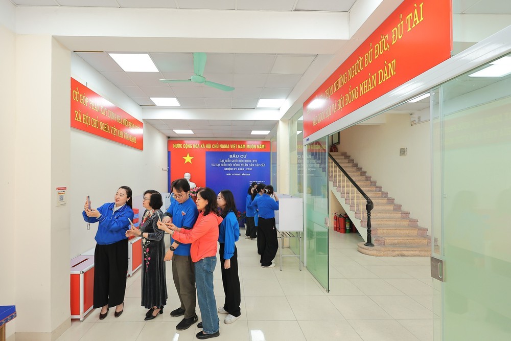 Tuổi trẻ phường Ba Đình ra mắt sản phẩm truyền thông số "Cẩm nang bầu cử" - Ảnh 10.