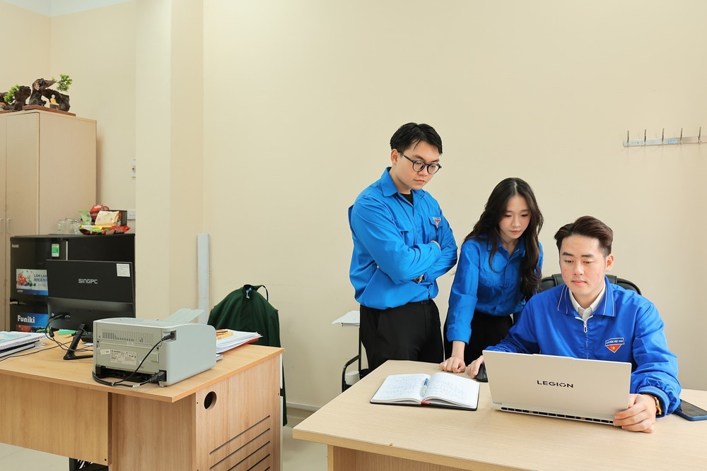 Tuổi trẻ phường Ba Đình ra mắt sản phẩm truyền thông số "Cẩm nang bầu cử" - Ảnh 6.