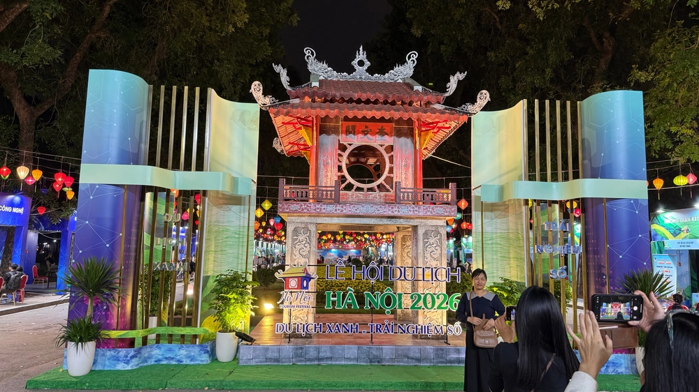 Khai mạc Lễ hội Du lịch Hà Nội 2026: Công nghệ mở ra trải nghiệm du lịch số cho du khách - Ảnh 1.