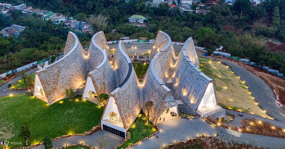 Buôn Ma Thuột có gì chơi? Những địa điểm đẹp và độc đáo giữa lòng Tây Nguyên - Ảnh 2.