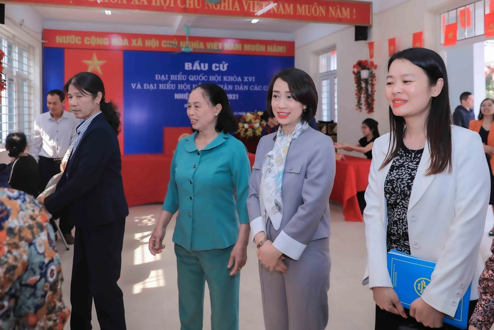 Bầu cử Quốc hội và HĐND: Phường Phúc Lợi (Hà Nội) sẵn sàng cho Ngày hội toàn dân - Ảnh 5.