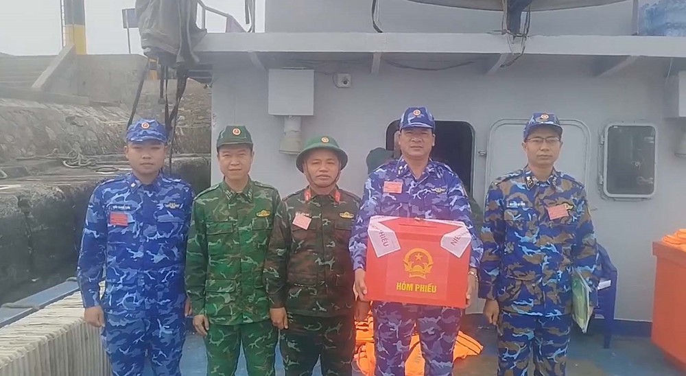 Hải Phòng: Bầu cử sớm tại đặc khu Bạch Long Vĩ đã diễn ra an toàn, thành công - Ảnh 1.