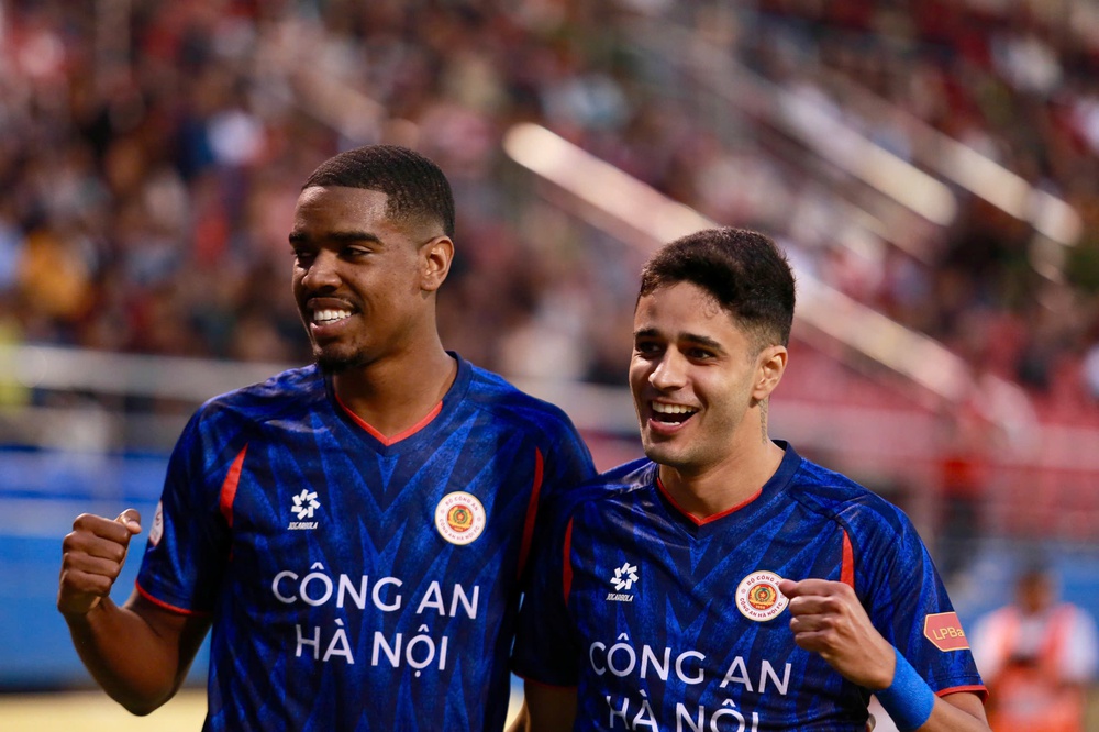 Học trò của HLV Kim Sang Sik ghi bàn đẹp mắt trước khi lên ĐT Việt Nam, CLB của Hoàng Đức nhận thất bại - Ảnh 1.
