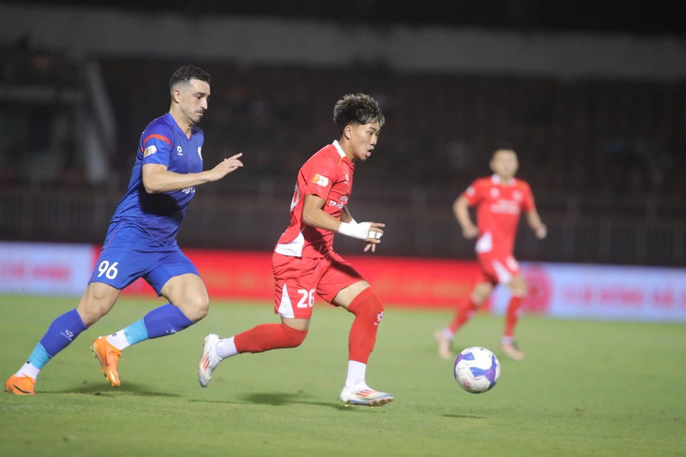 Tiến Linh đang mất tự tin - Ảnh 2.