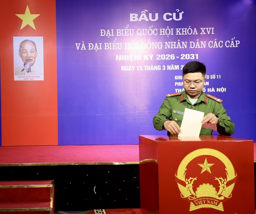 Tinh thần, trách nhiệm cao của cử tri Thủ đô - Ảnh 3. Tinh thần, trách nhiệm cao của cử tri Thủ đô - Ảnh 3.