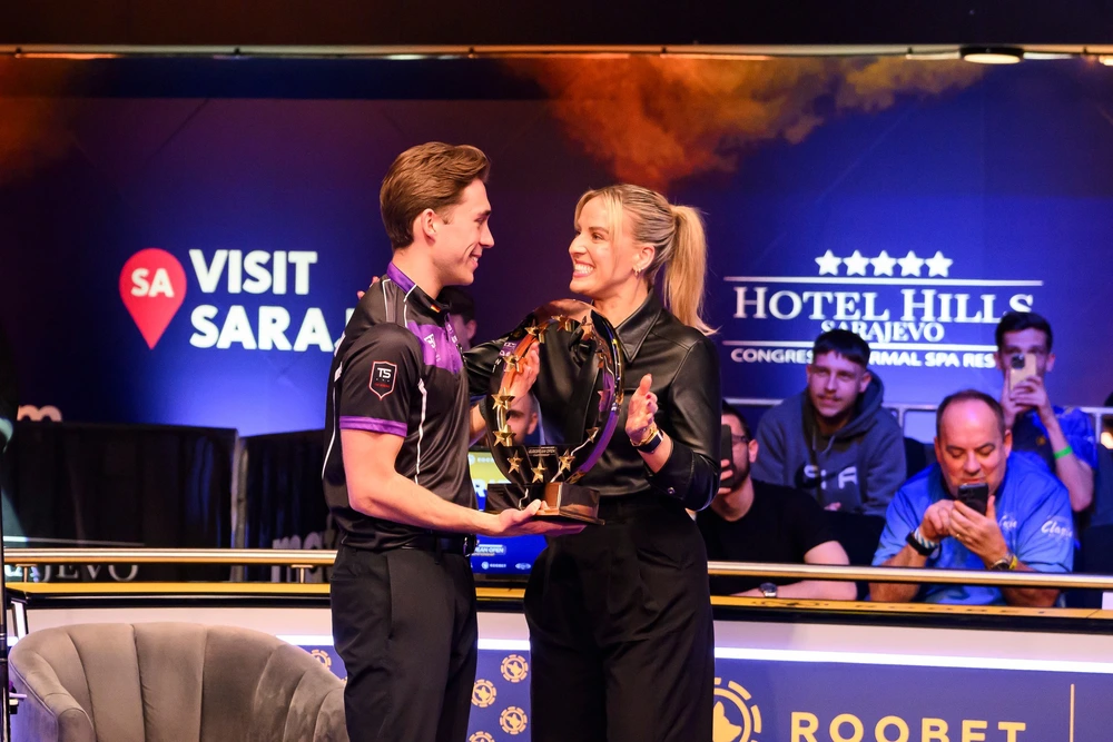 Thắng thông 11 ván, cơ thủ châu Âu được ví như 'kẻ hủy diệt' với chức vô địch ở giải đấu Hoàng Sao chỉ vào tới tứ kết - Ảnh 4.