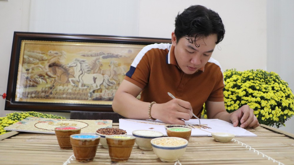 Mô hình khởi nghiệp từ hạt gạo của thanh niên ở Cần Thơ - Ảnh 2.