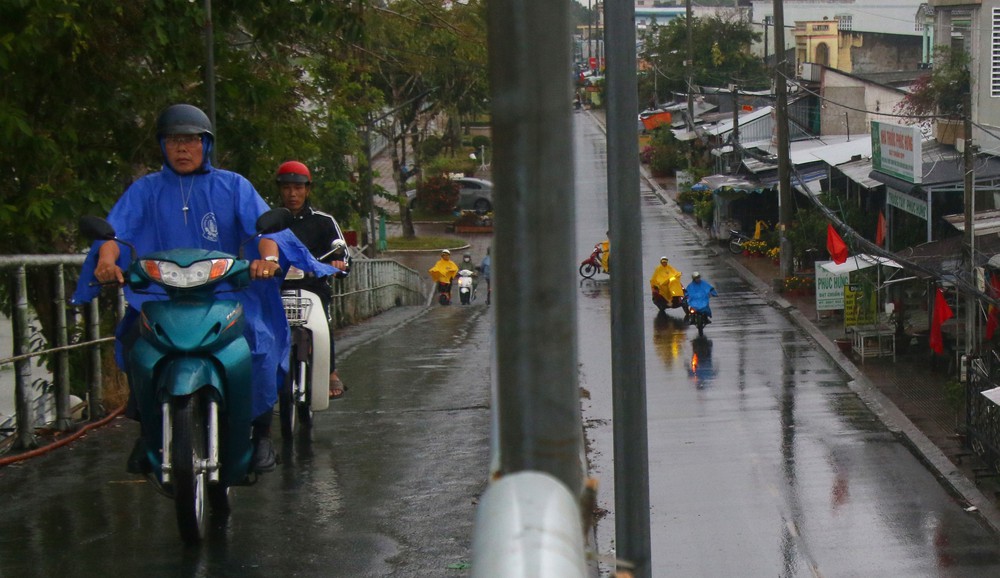 Từ tháng 4, nắng nóng gia tăng về cường độ ở nhiều khu vực - Ảnh 1. Từ tháng 4, nắng nóng gia tăng về cường độ ở nhiều khu vực - Ảnh 1.