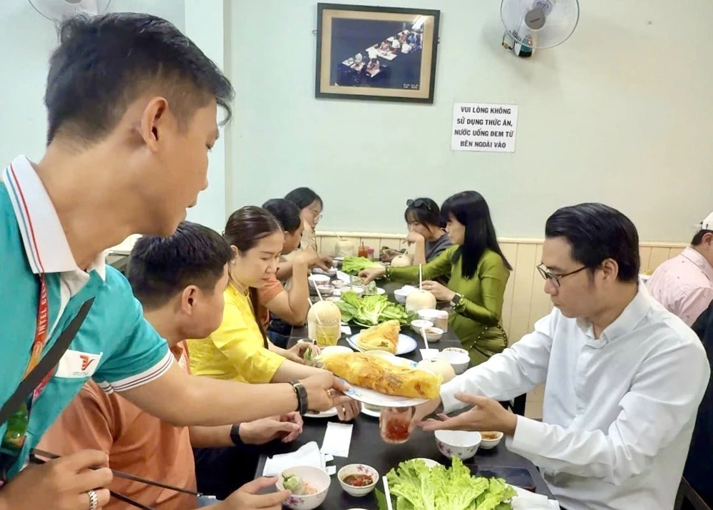 Khai thác tiềm năng du lịch Thành phố Chí Minh qua “di sản thương hiệu” - Ảnh 4. Khai thác tiềm năng du lịch Thành phố Chí Minh qua “di sản thương hiệu” - Ảnh 4.