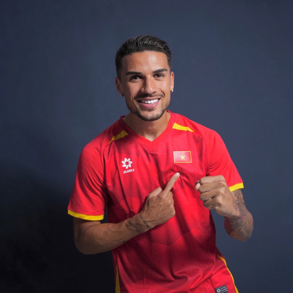 Hoàng Hên nói gì sau khi được gọi lên đội tuyển Việt Nam? - Ảnh 1.