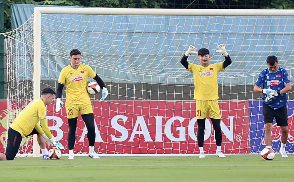 Đội tuyển Việt Nam đang lệch cán cân - Ảnh 1.