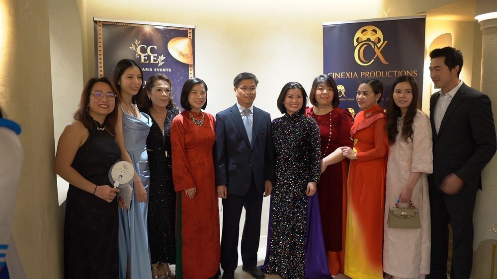 Văn hóa soi đường: "Đêm hội điện ảnh – Nhịp cầu ánh sáng" kết nối cộng đồng người Việt tại Pháp - Ảnh 1.