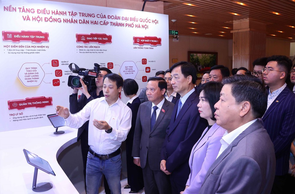Hà Nội khai trương nền tảng Điều hành tập trung của Đoàn đại biểu Quốc hội và HĐND - Ảnh 2.