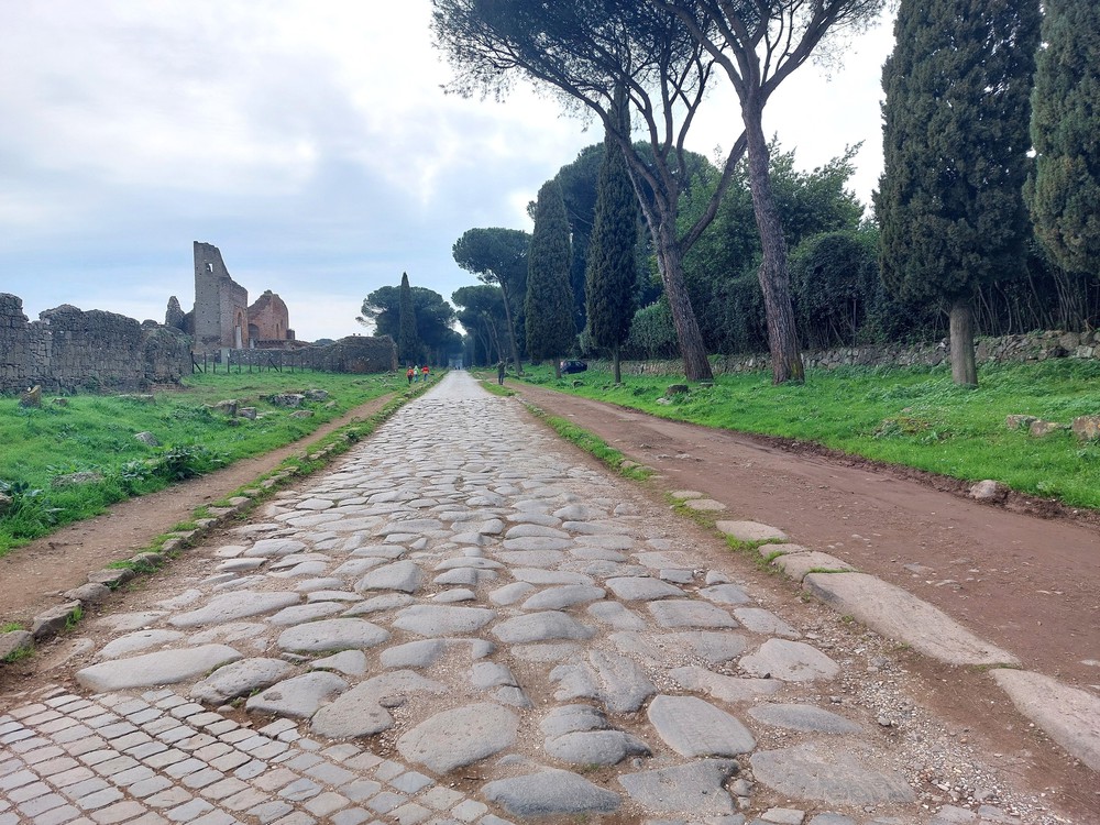 Khám phá con đường Appian cổ đại ở Italia - Ảnh 5. Khám phá con đường Appian cổ đại ở Italia - Ảnh 5.