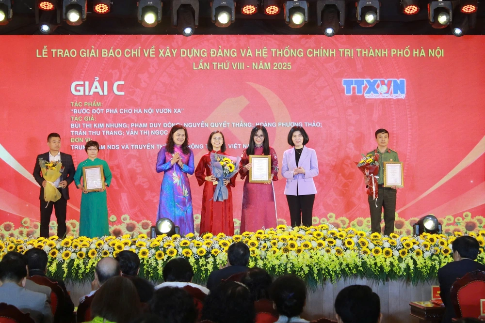 Tôn vinh những tác phẩm báo chí xuất sắc về xây dựng Đảng Thủ đô - Ảnh 5.