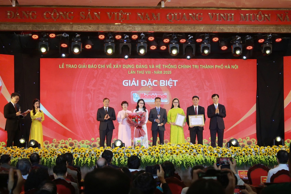 Tôn vinh những tác phẩm báo chí xuất sắc về xây dựng Đảng Thủ đô - Ảnh 2.