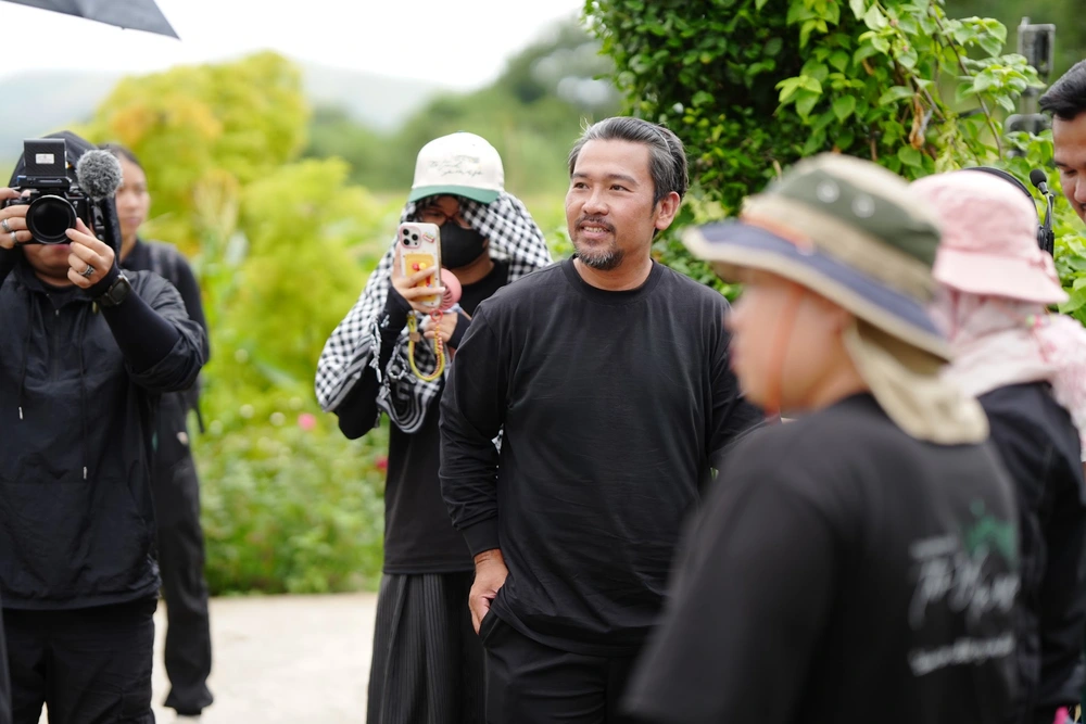 Đạo diễn Lê Thiện Viễn: "Tôi chăm chút từng khung hình như một bức ảnh có đời sống riêng"  - Ảnh 4.