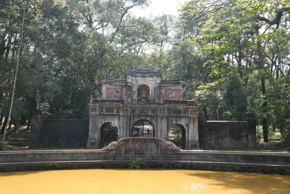 Chùa Từ Hiếu - danh lam thắng cảnh nổi tiếng của Cố đô Huế - Ảnh 7.