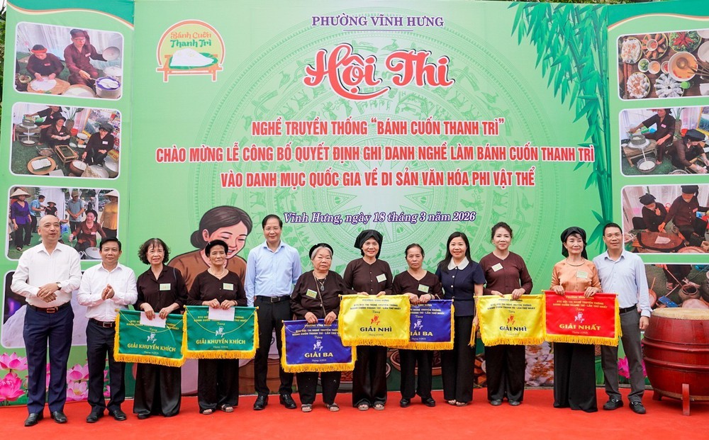 Nghề làm bánh cuốn Thanh Trì được ghi danh Di sản văn hóa phi vật thể quốc gia  - Ảnh 2.