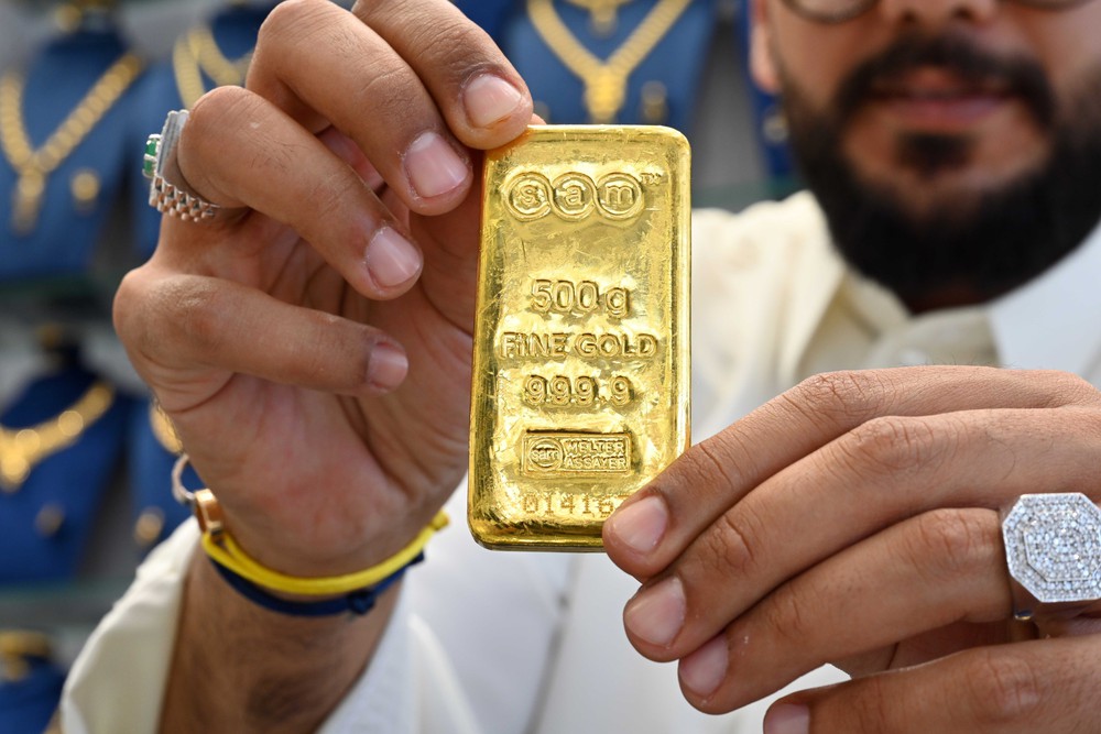 Giá vàng đi ngang, thị trường chờ chính sách lãi suất của Fed - Ảnh 1.