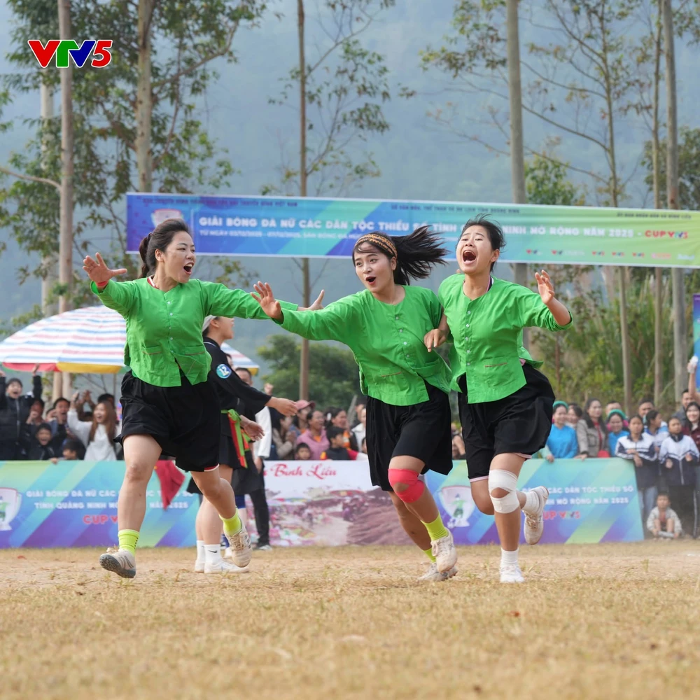 Trái bóng tròn góp phần xóa bỏ những định kiến về phụ nữ dân tộc thiểu số - Ảnh 3.