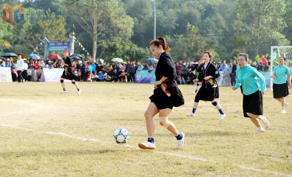 Trái bóng tròn góp phần xóa bỏ những định kiến về phụ nữ dân tộc thiểu số - Ảnh 4.