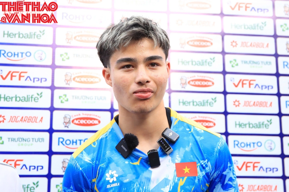 Cầu thủ Việt kiều Moric thích Đình Bắc, muốn ở châu Âu phát triển sự nghiệp - Ảnh 1.