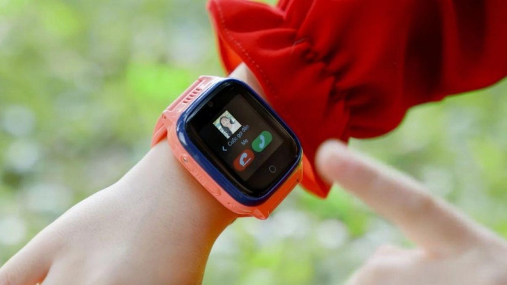 Top 5 đồng hồ định vị trẻ em chính xác nhất hiện nay – Cha mẹ yên tâm mọi lúc - Ảnh 2. Top 5 đồng hồ định vị trẻ em chính xác nhất hiện nay – Cha mẹ yên tâm mọi lúc - Ảnh 2.