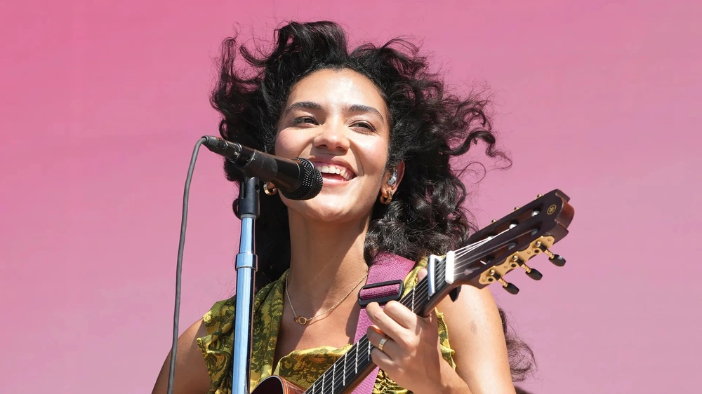 Olivia Dean đang trở thành ngôi sao toàn cầu mới của nước Anh - Ảnh 5. Olivia Dean đang trở thành ngôi sao toàn cầu mới của nước Anh - Ảnh 5.