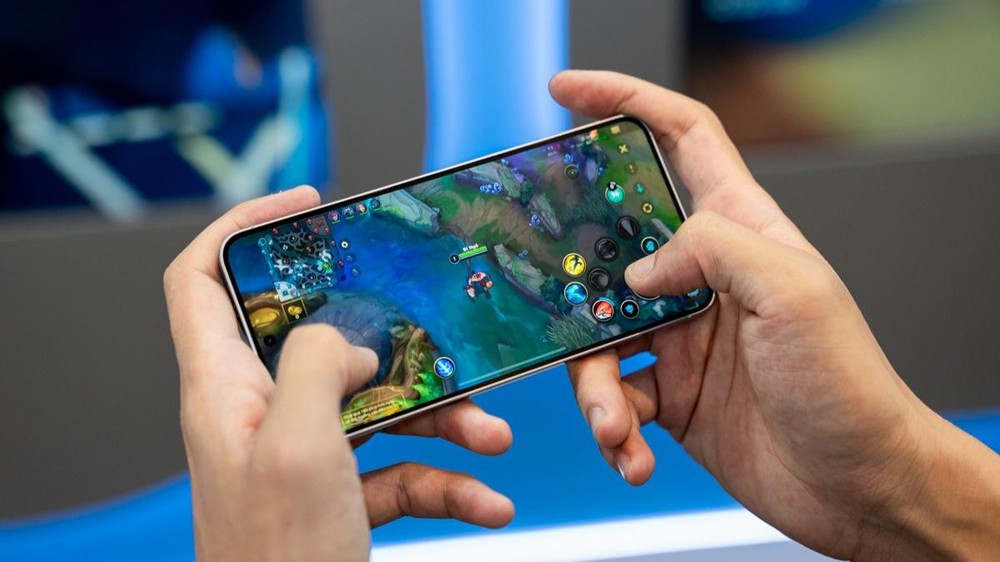 So sánh chi tiết Galaxy S25 vs Galaxy S24: Khác biệt ở đâu? - Ảnh 1.