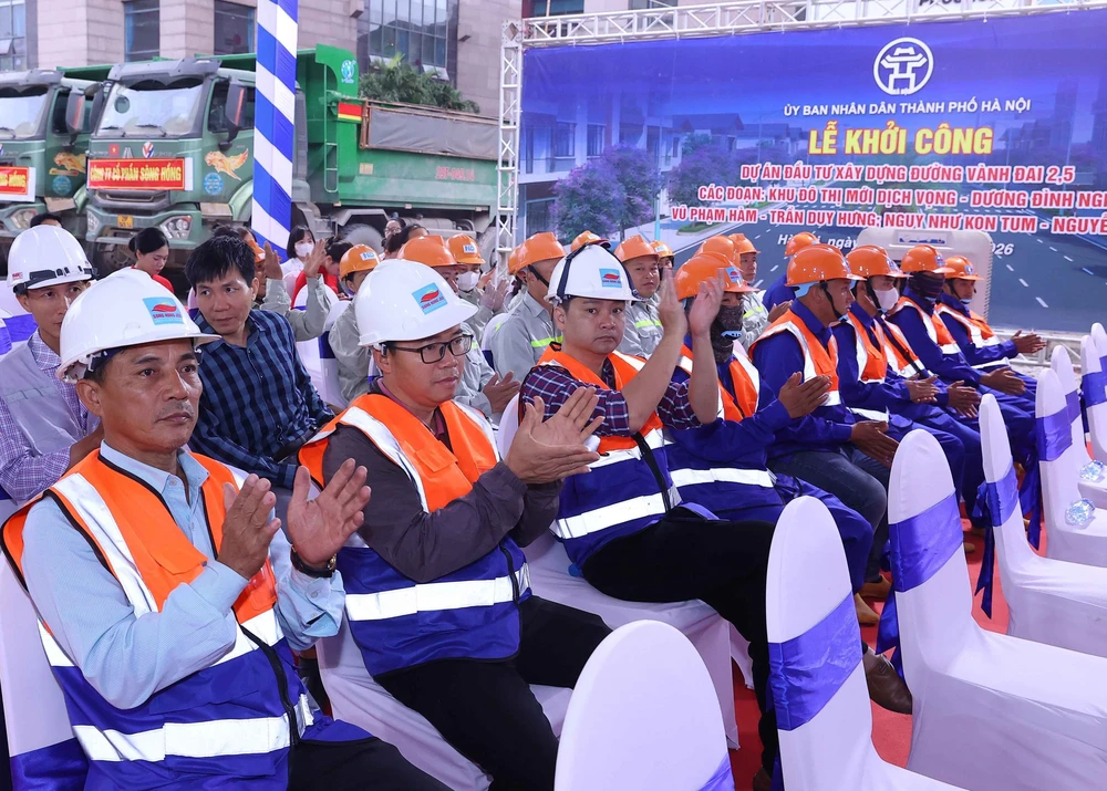 Hà Nội: Khởi công Dự án đầu tư xây dựng đường Vành đai 2,5 các đoạn Khu đô thị mới Dịch Vọng - Dương Đình Nghệ - Ảnh 5. Hà Nội: Khởi công Dự án đầu tư xây dựng đường Vành đai 2,5 các đoạn Khu đô thị mới Dịch Vọng - Dương Đình Nghệ - Ảnh 5.