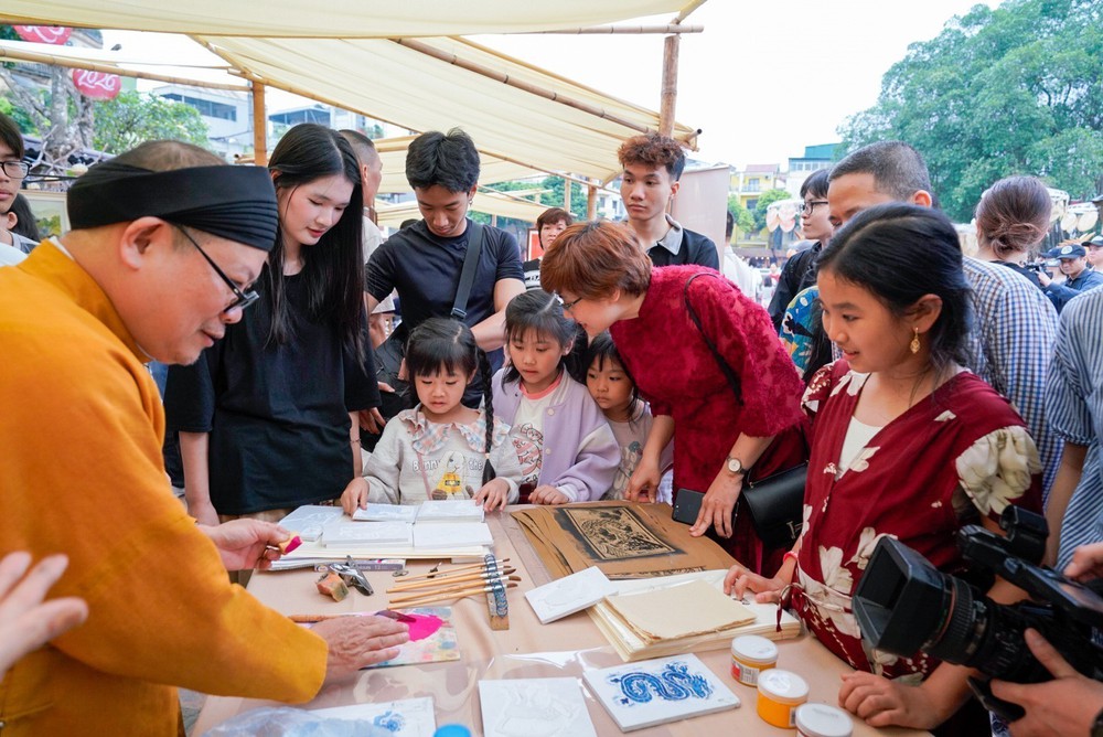 Văn hoá soi đường: Khơi nguồn sáng tạo từ bản sắc truyền thống - Ảnh 6. Văn hoá soi đường: Khơi nguồn sáng tạo từ bản sắc truyền thống - Ảnh 6.