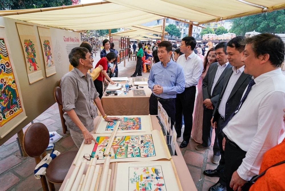 Văn hoá soi đường: Khơi nguồn sáng tạo từ bản sắc truyền thống - Ảnh 3. Văn hoá soi đường: Khơi nguồn sáng tạo từ bản sắc truyền thống - Ảnh 3.