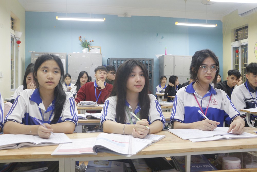 Hơn 20 nghìn thí sinh tham gia Kỳ thi đánh giá năng lực (HSA) đợt 2 của Đại học Quốc gia Hà Nội - Ảnh 1.