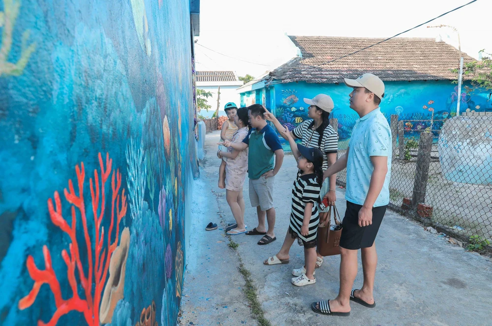 Sắc màu mới trên đảo An Bình: Hài hòa giữa phát triển du lịch và bảo tồn biển - Ảnh 6.