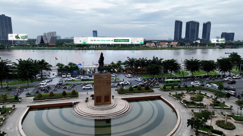 SKYLED Sài Gòn: Điểm chạm truyền thông nổi bật giữa trung tâm TP.HCM - Ảnh 1. SKYLED Sài Gòn: Điểm chạm truyền thông nổi bật giữa trung tâm TP.HCM - Ảnh 1.