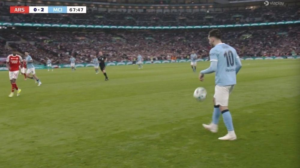 Nhân vật: Cherki “xát muối” vào nỗi đau của Arsenal - Ảnh 1.