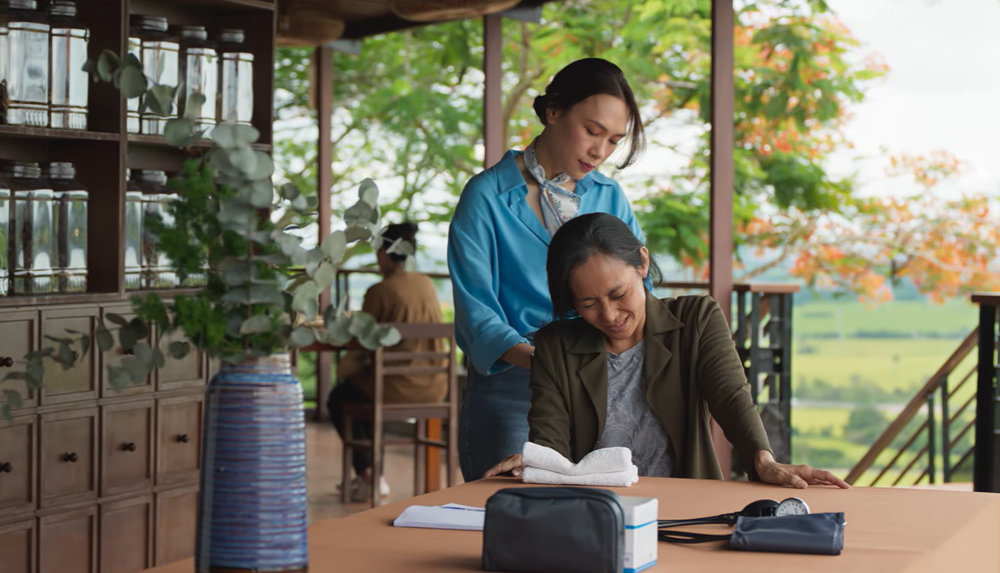 Thực sự tình yêu "chỉ cần gọi tên nhau" - Ảnh 2.