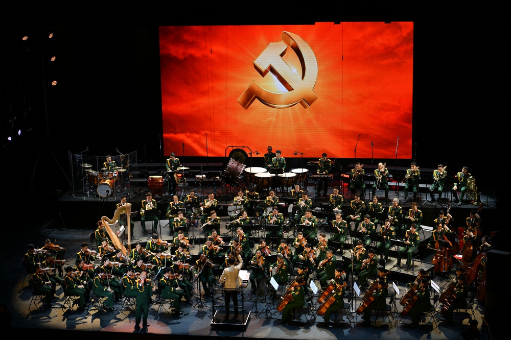 Giao hưởng Việt Nam: Bừng sức sống mới từ những dàn nhạc  - Ảnh 3.