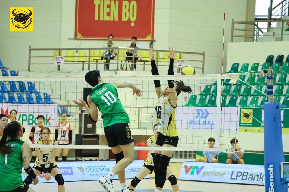 Phụ công sinh năm 2005 Lê Như Anh tỏa sáng trong màu áo VTV Bình Điền Long An