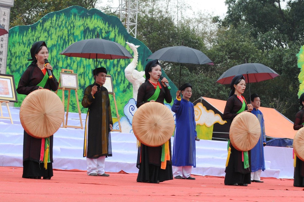 Văn hóa soi đường: Tôn vinh giá trị văn hóa, quảng bá di sản qua lễ hội truyền thống - Ảnh 3.