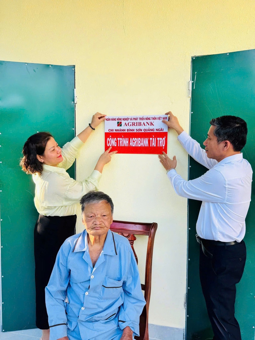 Agribank chung tay xây dựng mái ấm cho người nghèo - Ảnh 3.