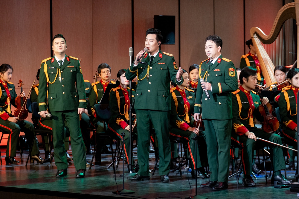 Ra mắt Dàn nhạc Giao hưởng Quân đội: Khẳng định diện mạo mới của nghệ thuật hàn lâm - Ảnh 4.
