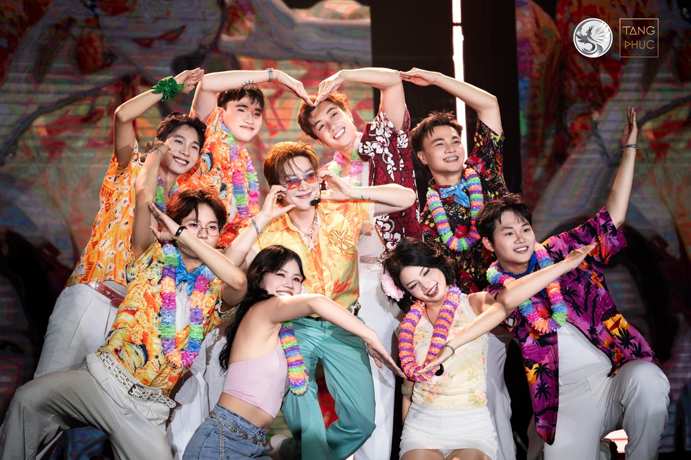 Tăng Phúc giới thiệu ca khúc mới với màn nhảy tango ấn tượng - Ảnh 5.