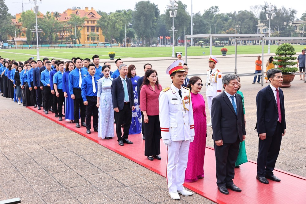 Kỷ niệm 95 năm Ngày thành lập Đoàn: Đưa đoàn viên đến địa điểm văn hóa - Ảnh 2.