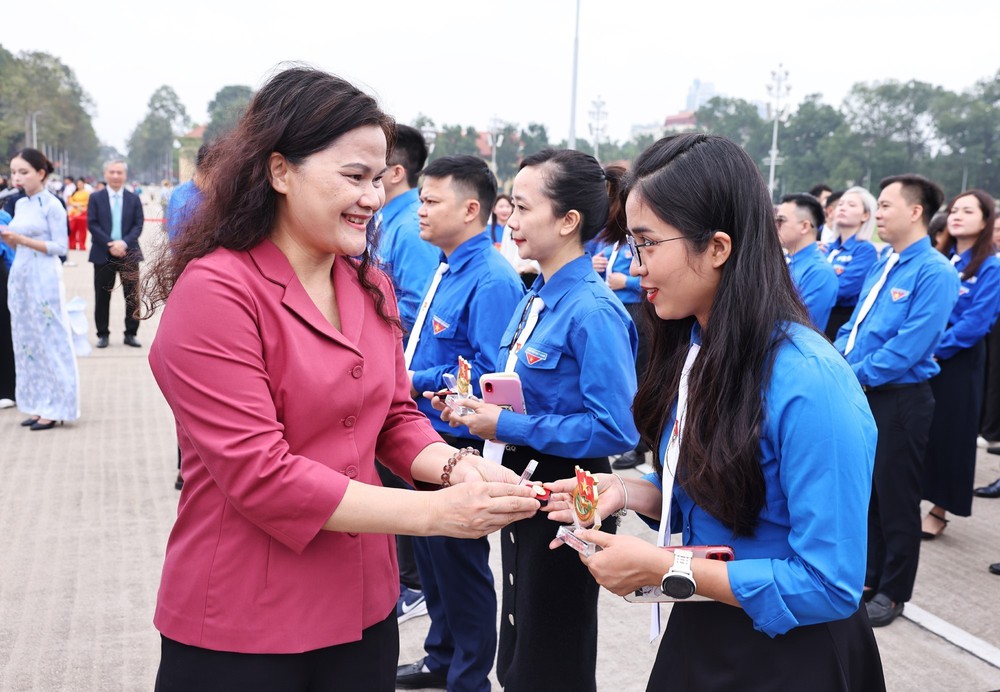 Kỷ niệm 95 năm Ngày thành lập Đoàn: Đưa đoàn viên đến địa điểm văn hóa - Ảnh 6.