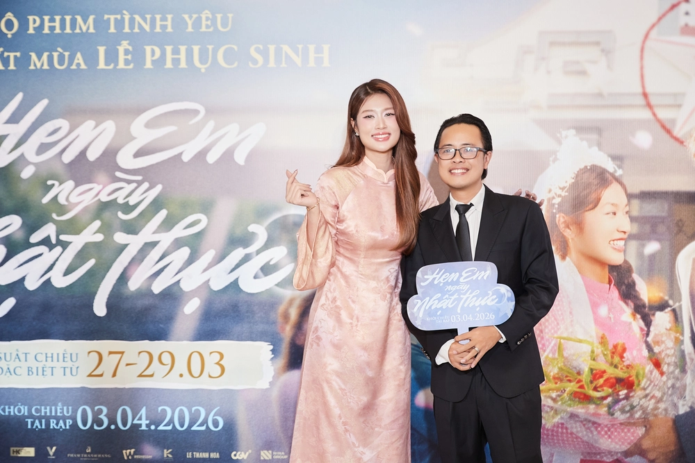 Đạo diễn Lê Thiện Viễn xúc động khi dàn sao Vbiz ủng hộ phim mới - Ảnh 1.